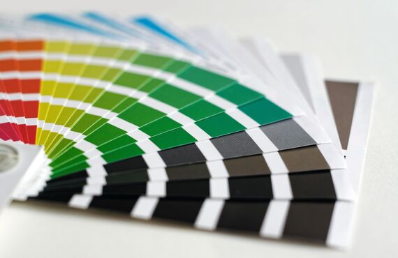 東京で名刺を作るならフルカラーのデザインにも対応できる業者がございます